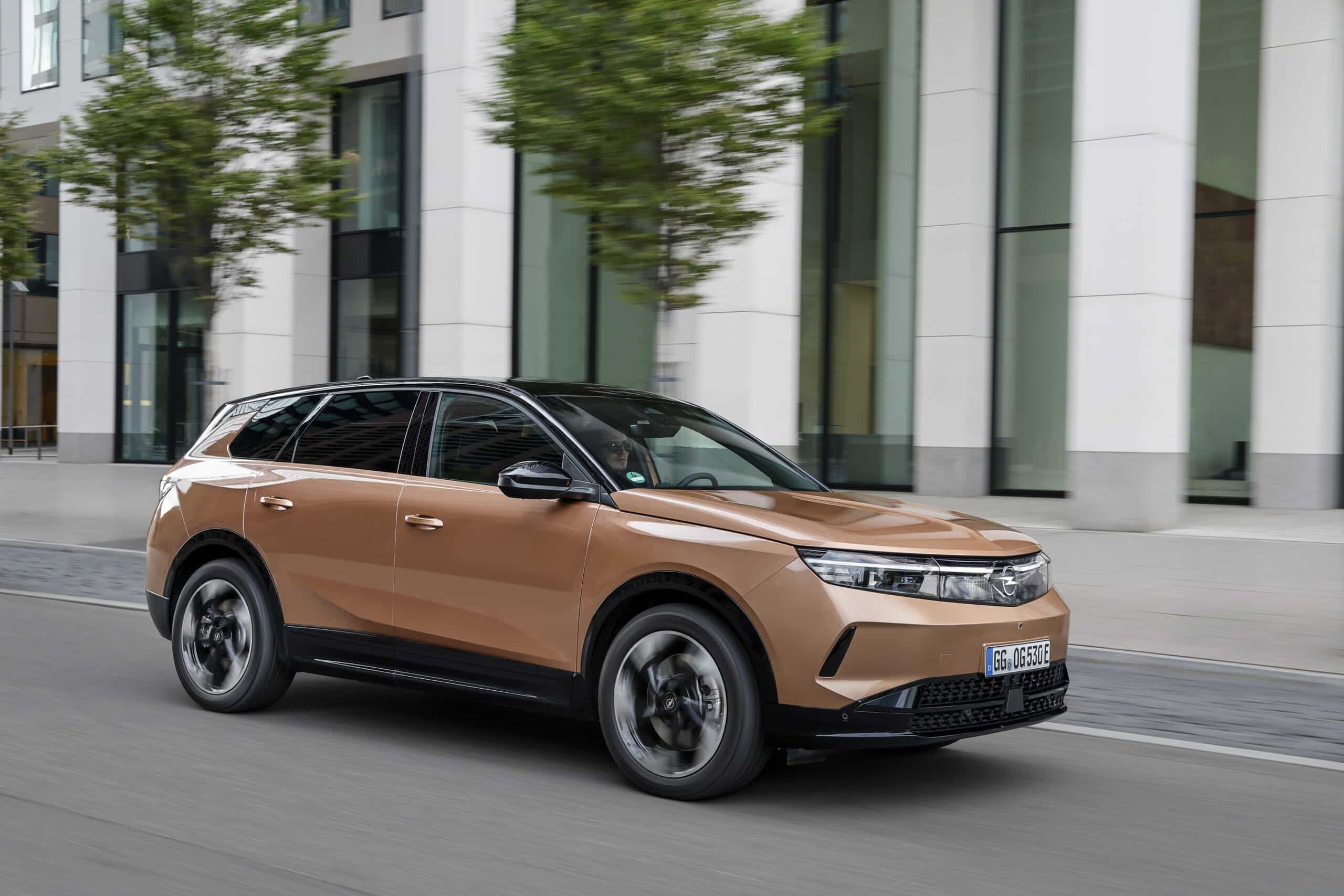 Tappetini Auto In Velour MOTOS Strike Per Opel Grandland X Dal 2017 – Set Standard Nero, Spessore 7 Mm, Antiscivolo
