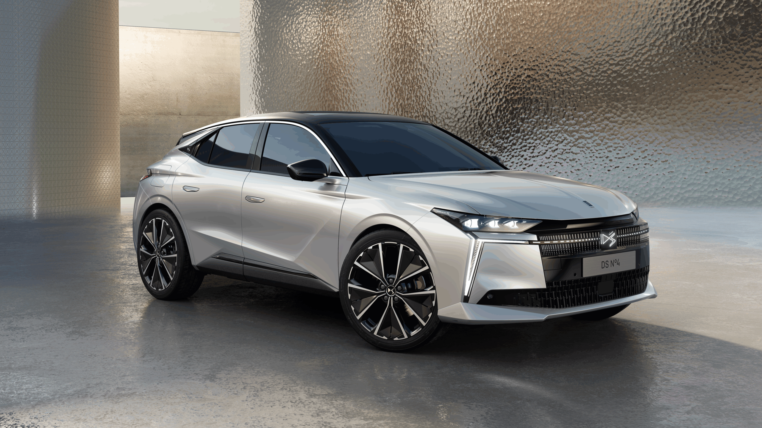 DS Automobiles DS 4